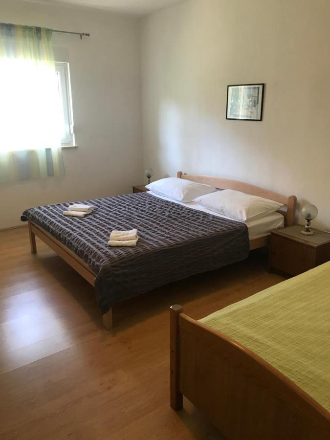 Apartments Milenka Trogir Exterior photo