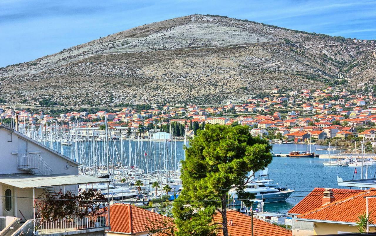 Apartments Milenka Trogir Exterior photo